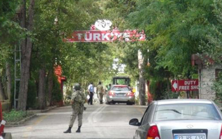  Türkiye sınırına geçen 2 Yunan askeriyle ilgili flaş gelişme!