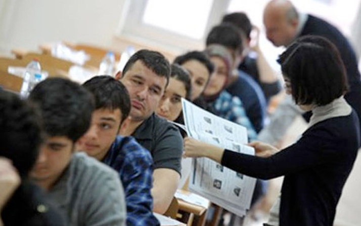 MEBBİS öğretmen giriş sayfası AÖL görevli öğretmen isim listesi