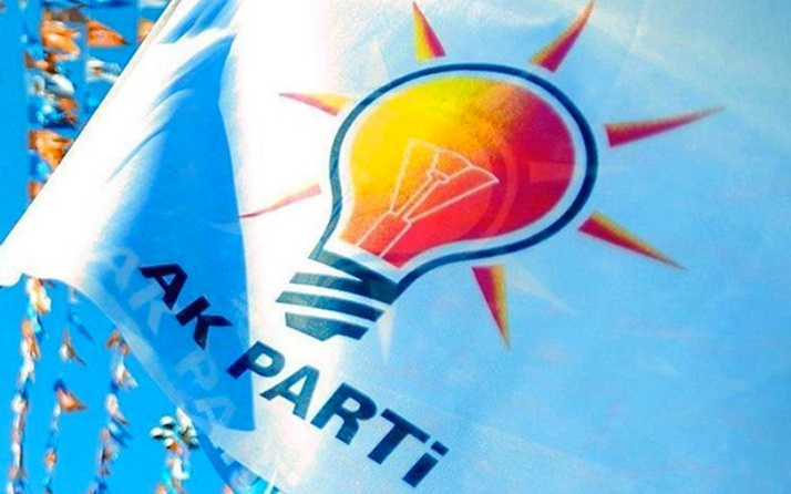 AK Parti Çanakkale il başkanı Yeşim Karadağ istifa etti!