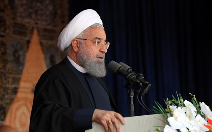 İran lideri Ruhani'den Trump'a sert uyarı!