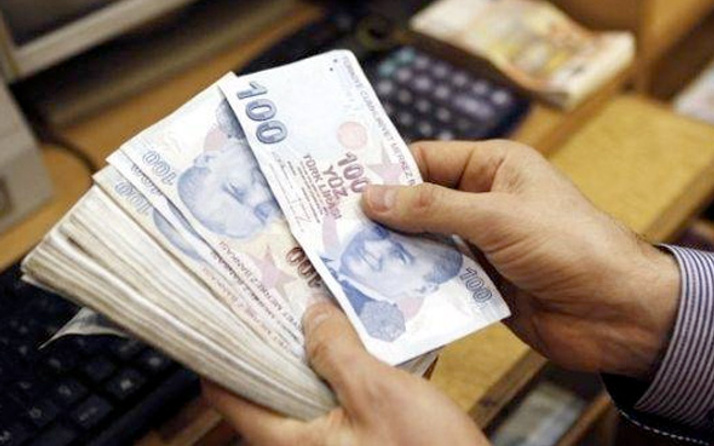 Yüz binlerce kişiye en az 433 TL fazla emekli aylığı