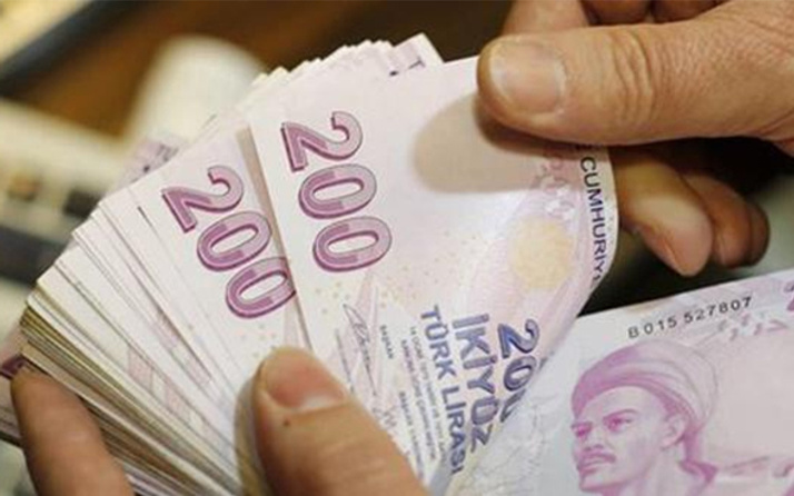Bayram Ikramiyesi Hangi Emeklilere 750 Lira Yatiriliyor Internet Haber