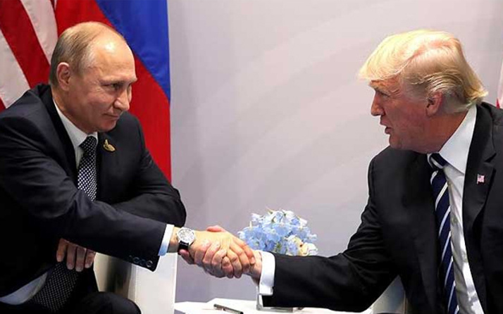 Trump- Putin toplantısında gazeteci protestosu