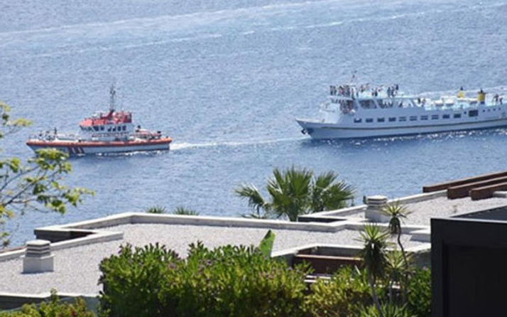 Yunan feribotu arızalandı! Türkiye harekete geçti
