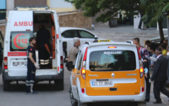 Hastanedeki skandal ifşa oldu! Tekme tokat döverek doğum yaptırdılar