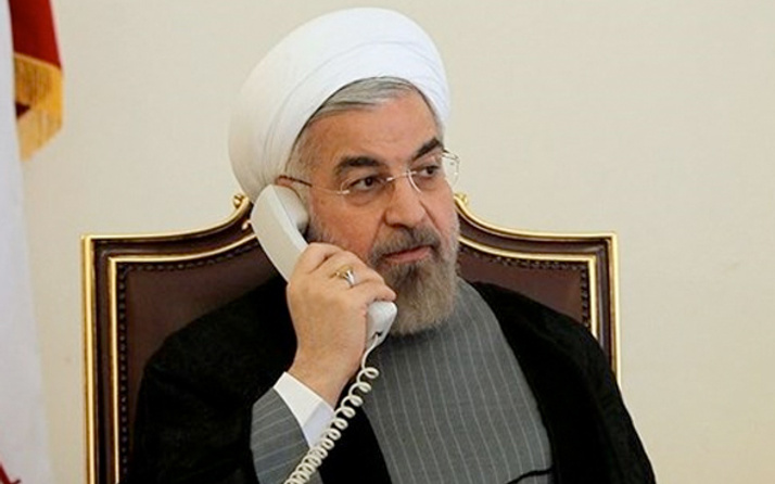 Merkel'le telefonda görüşen Ruhani hayal kırıklığına uğradı