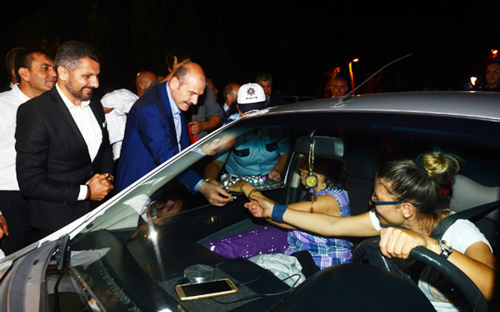 İçişleri Bakanı Soylu trafik denetimine katıldı