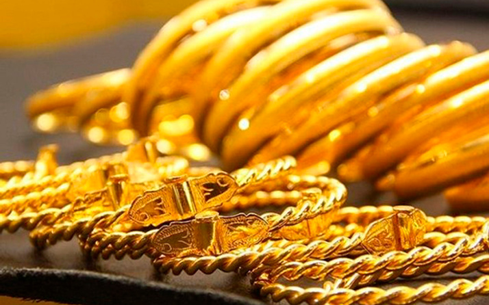 Gram altının fiyatı 240 lirayı gördü çeyrek altın bugün 390 lira oldu