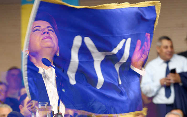 İYİ Parti Yalova İl Başkanı Ayhan Küçük görevinden istifa etti!