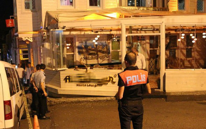İstanbul'da ünlü kafeye silahlı saldırı