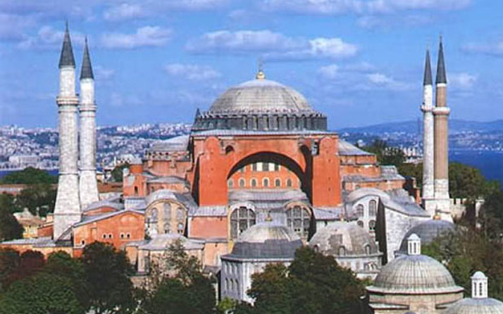 Anayasa Mahkemesi Ayasofya'nın ibadete açılması için...