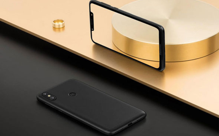 Moto P30 Note bataryası ile şaşırtıyor!
