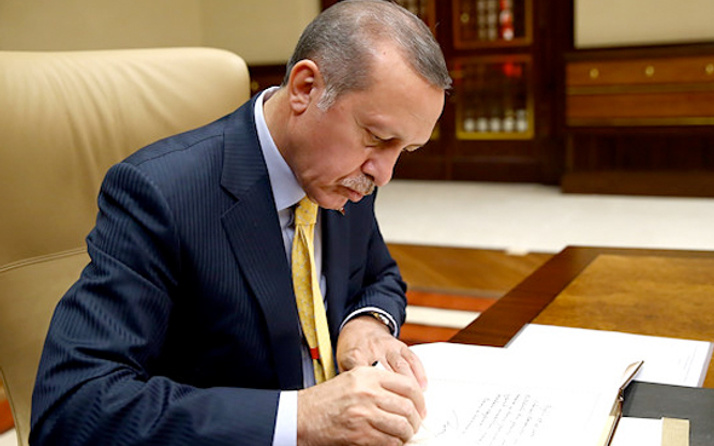 Atama kararları Resmi Gazete'de Erdoğan imzaladı