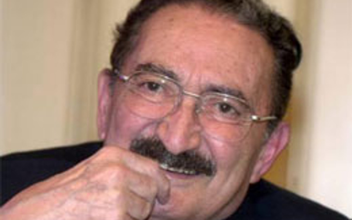 Bu şaka Ecevit'in yüreğine iniyordu!