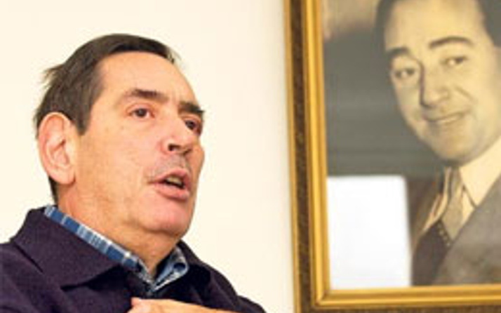 Menderes'ten DP'lilere şok öneri!