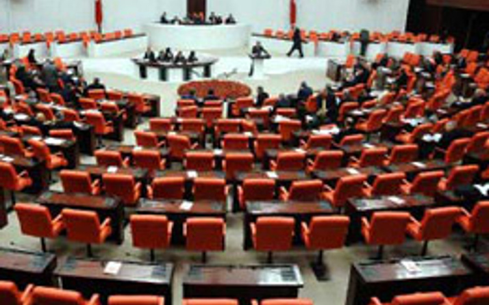 Meclis'te 57 makam için yarış başlıyor