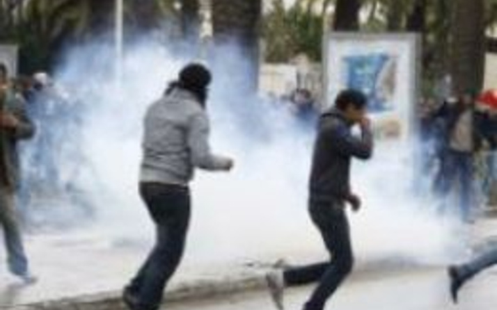 Tunus: Solcu lidere suikasta güçlü protesto