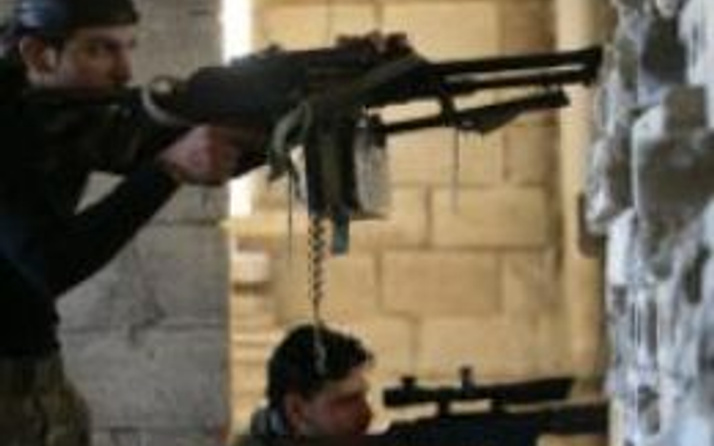 Suriye: Muhalifler polis okulunu 'ele geçirdi'