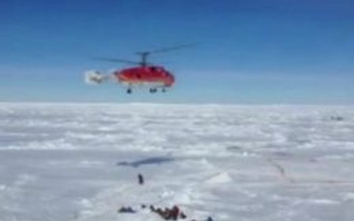 Antarktika'da araştırma gemisine kurtarma operasyonu