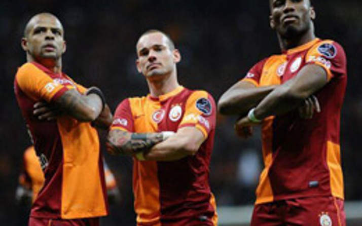 Galatasaray Chelsea maçı D Smart izle