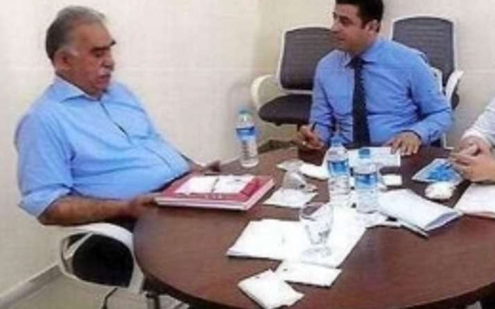 Abdullah Öcalan'dan Demirtaş'a şok uyarı!