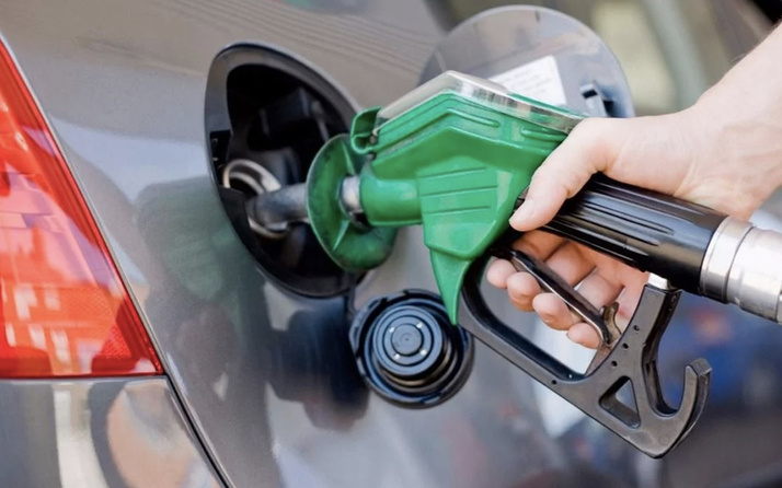 Benzin kaç para oldu son zam sonrası yeni benzin fiyatı