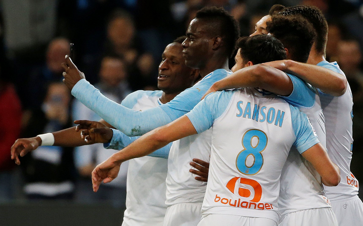 Balotelli'den tarihe geçen olay hareket