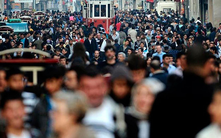 Türk halkı ülke gelirinin zenginlerine gittiğini düşünüyor OECD raporuna yansıdı