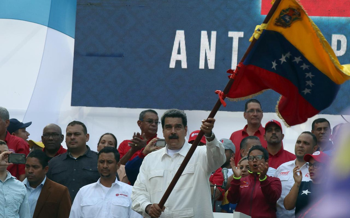 Nicolas Maduro, elektrik kesintisi için ABD'yi suçladı