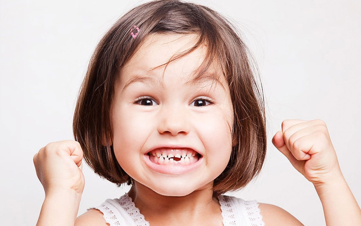 Süt dişlerine kanal tedavi işlemi yapılır mı?
