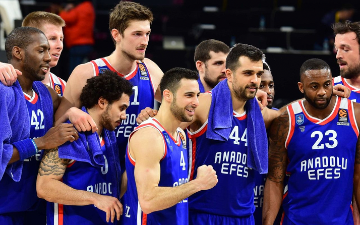Anadolu Efes ile Barcelona Lassa garantiledi