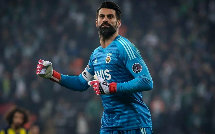 Fenerbahçe'de Volkan Demirel belirsizliği