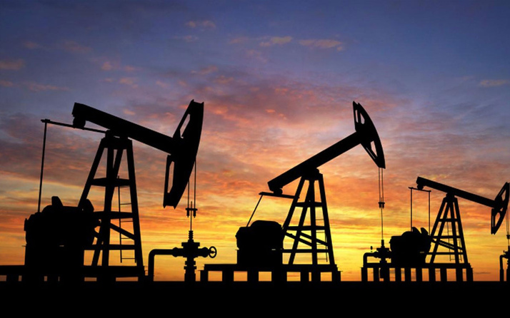 Brent petrolün varili 63,06 dolar