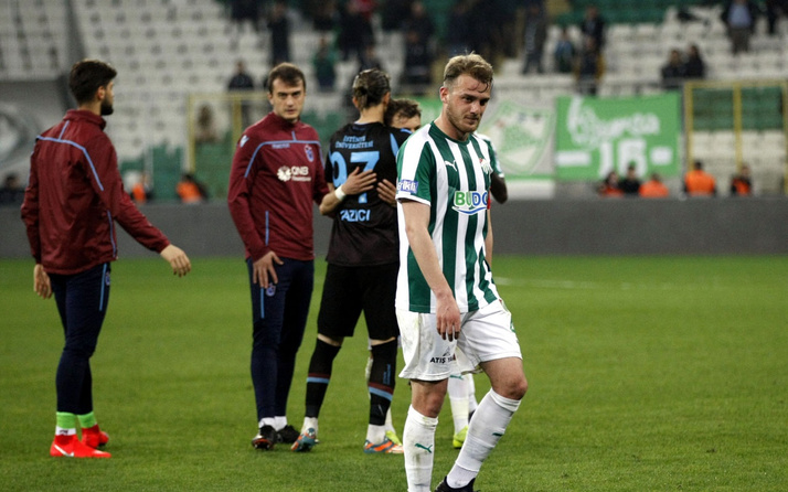 Bursaspor geçen sezonu mumla arıyor