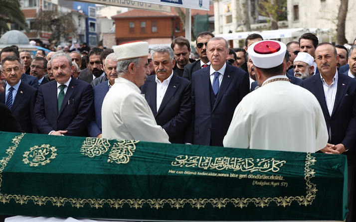Hayati Yazıcı'nın acı günü Erdoğan tabuta omuz verdi
