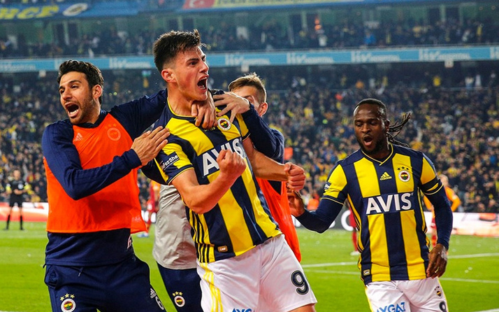 Eljif Elmas'tan Galatasaray'a 20 yıl göndermesi
