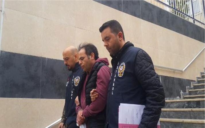 Kuyumcu soyup cezaevine geri döndü