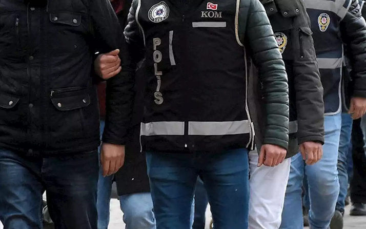 İzmir'de dikkat çeken Bylock operasyonu 8 gözaltı