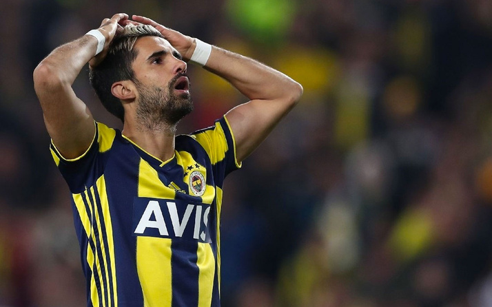 Alper Potuk Fenerbahçe'nin başına bela oldu taraftar isyan etti