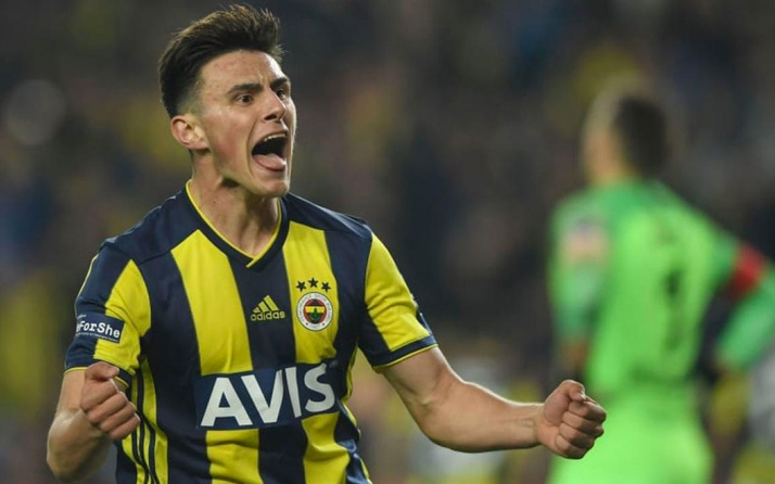 Fenerbahçe'nin genç yıldızı Eljif Elmas'ın paylaşımı kafaları karıştırdı
