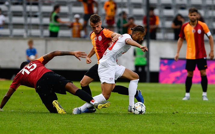 Galatasaray Almanya'nın Leipzig takımına 3-2 kaybetti