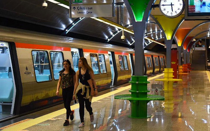 İstanbul'da metro seferleri uzatıldı