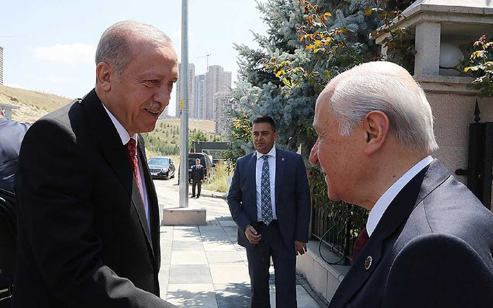 Erdoğan'ın Bahçeli’yi evinde ziyaret etme nedeni ortaya çıktı Abdulkadir Selvi anlattı