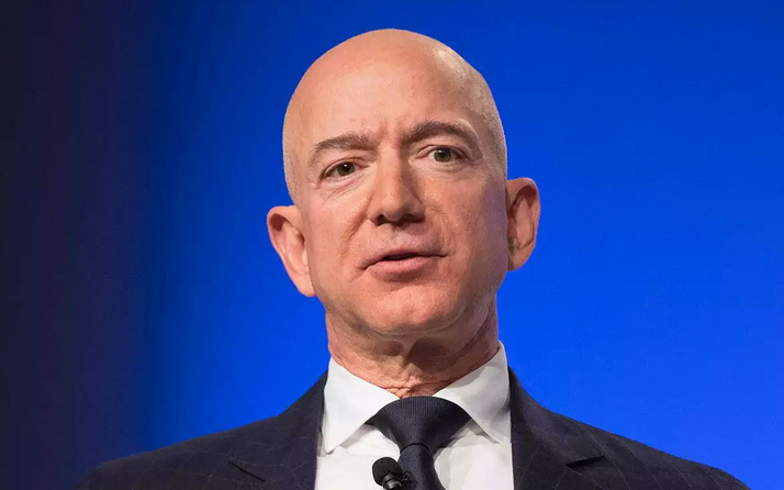 Dünyanın en zengin insanı Bezos 10 milyar dolar bağışlayacak