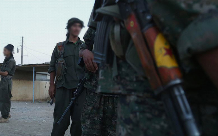 YPG/PKK Suriye'de onlarca genci zorla silah altına aldı