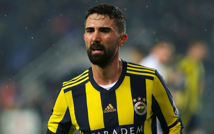 Fenerbahçe'nin sol beki Hasan Ali Kaldırım'ın yeni işi belli oldu