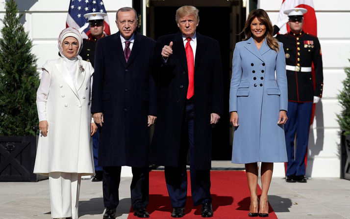 Erdoğan-Trump görüşmesinde uçak maketi detayı