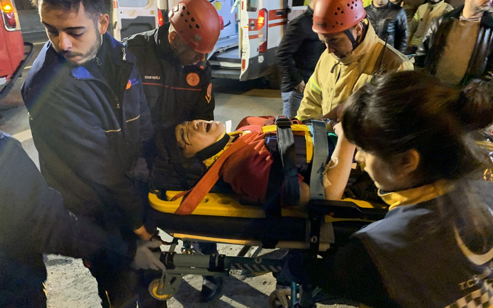 Kadıköy'de 14 yaşındaki sürücü kaza yaptı, bacağı koptu