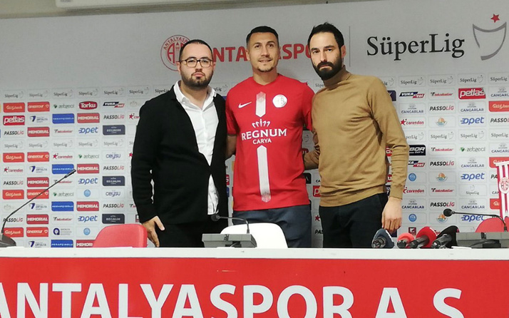 Antalyaspor Adis Jahovic'i kadrosuna kattı