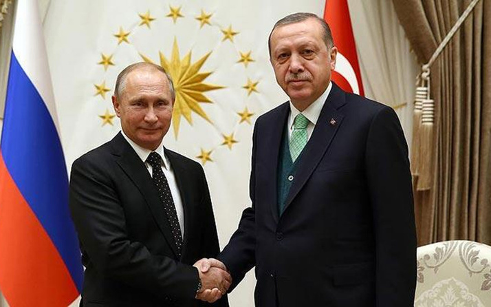 Erdoğan ve Putin telefonla görüştü!